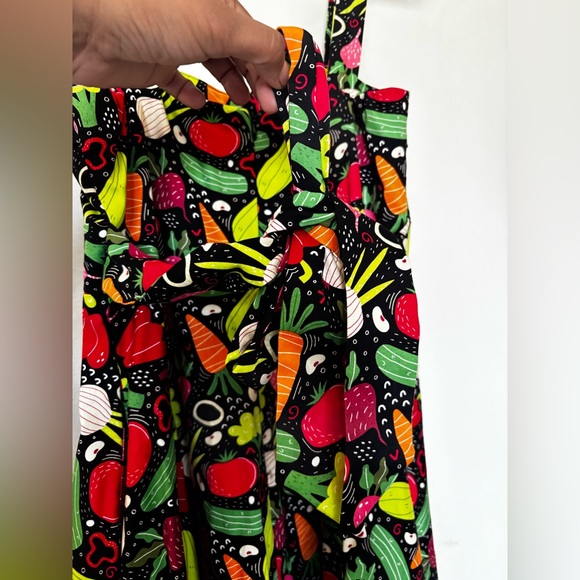 Eva Rose Vegetable Print Sundress • Size M - Picture 5 of 16